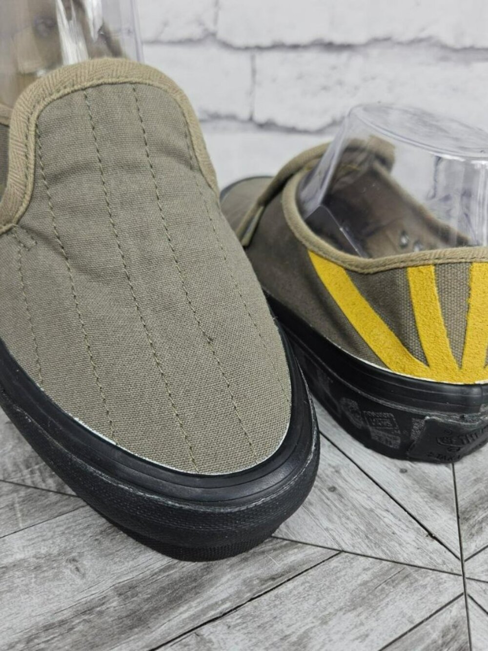 Men's Slip-On Canvas Shoes in Olive with Yellow Accent